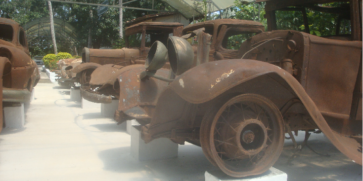 Hacienda-Napoles-Pablo-Escobar-auto-collectie-Colombia