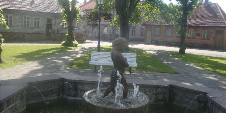 Viljandi-plein-fontein-beeld-Estland