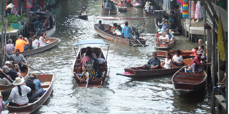 Damnoun-Saduak-drijvende-markt-Floating-Market-Bangkok-boot-fruit-Thailand