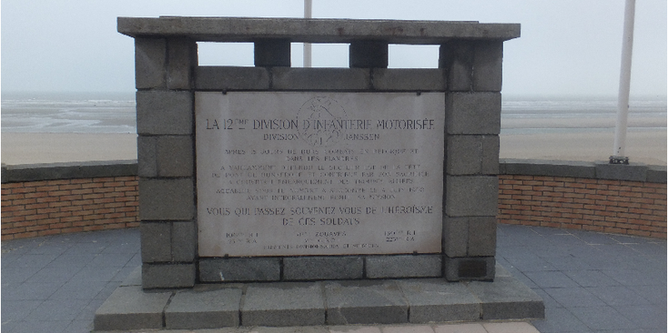 Duinkerken-strand-monument-gedenkteken-wonder-Operatie-Dynamo-Frankrijk