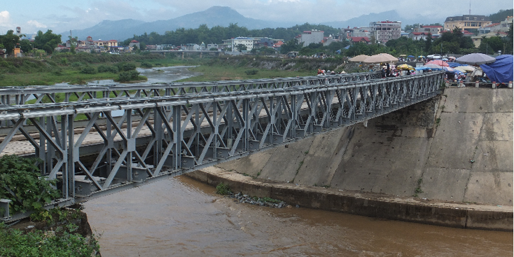 Muong-Thanh-brug-Dien-Bien-Phu-de-Ron-rivier-Vietnam
