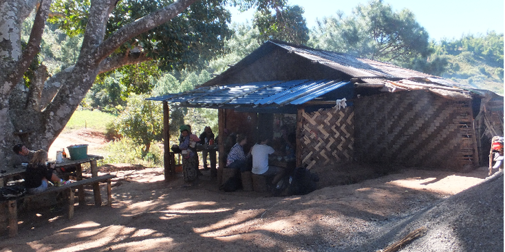 Kalaw-trekking-hut-hike-Myanmar