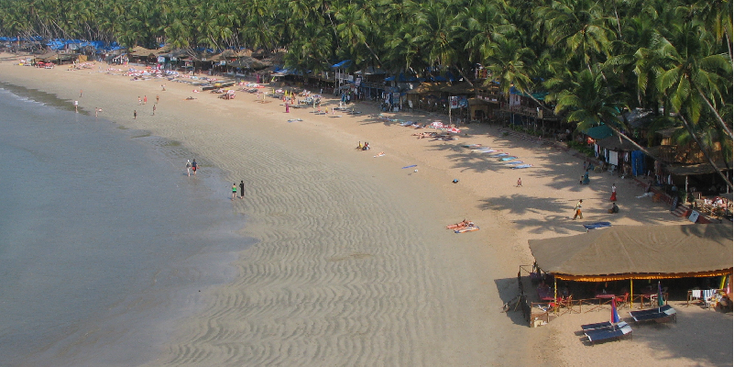 Palolem-Goa-India-palmbomen-zon-strand-Portugees-boten