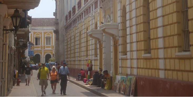 Cartagena-Colombia-straatleven-schilderij-verkoper-straat
