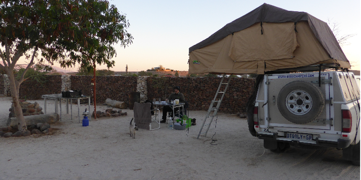 Brandberg-rest-camp-camping-Uis-tent-landcruiser-Namibië