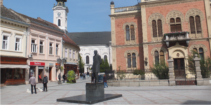 Trg-Slobode-plein-Novi-Sad-standbeeld-Servië