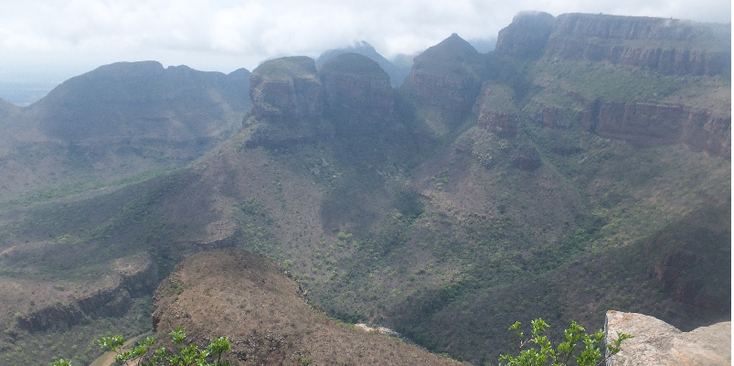 Blyde-River-Canyon-vallei-bergen-Zuid-Afrika