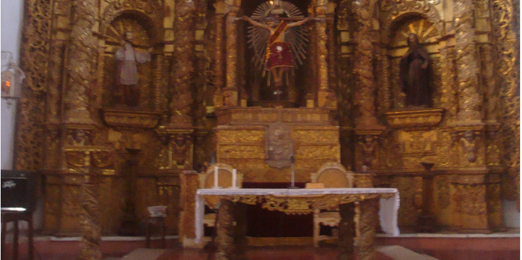 Sucre-kathedraal-altaar-Bolivia