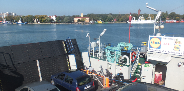 Szcezcin-rivier-Oder-veerboot-Polen-Duits-Stettin