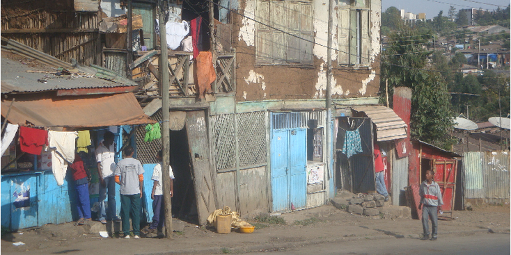 Addis-Ababa-Ethiopië-hoofdstad-straatleven-krotten-arm-armoede