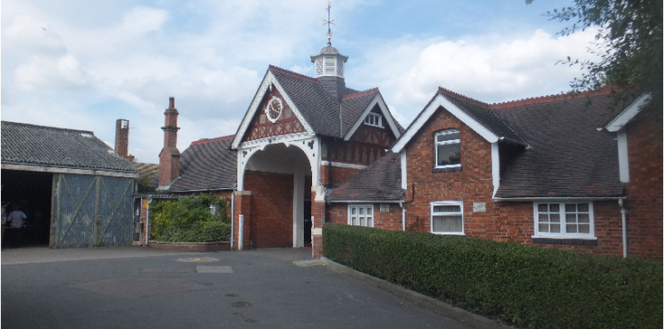 Bletchley-garage-museum-kraken-Enigma-afluisteren-spion-Engeland