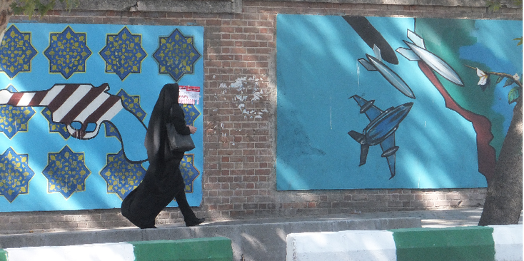 Teheran-ambassade-USA-Amerika-anti-VS-muur-Teheran-Iran