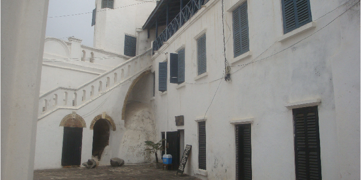 Sint-George-Cape-Coast-kasteel-slavenforten-Ghana-Goudkust-kanonnen-fort