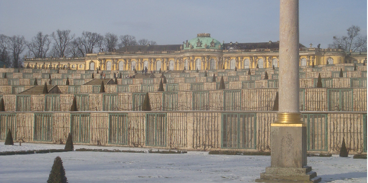 Sanssouci-paleis-Potsdam-Hohenzollern-trappen-pilaar-Duitsland