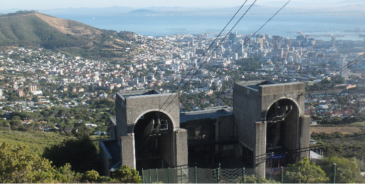 Kaapstad-Tafelberg-kabelwagen-uitzicht-Robbeneiland-Zuid-Afrika-Cape-Town
