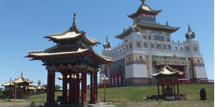 Elista-Boeddhistisch-tempel-Rusland