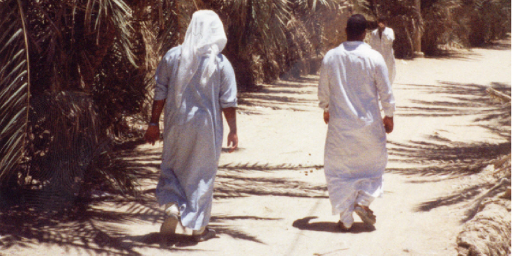 Siwa-Berbers-gesluierd-Egypte-oase-lemen-stad
