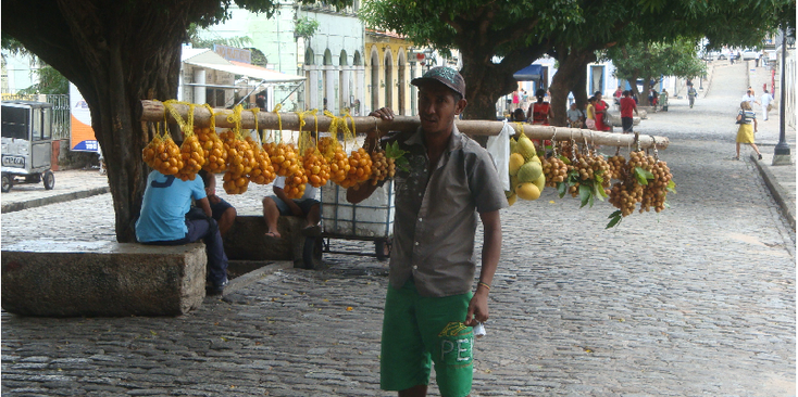 Sao-Luis-Brazilië-fruit-verkoper