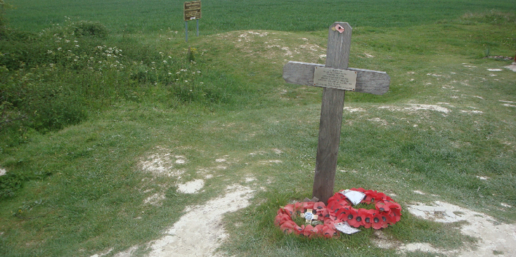Le-Grand-Mine-kruis-hout-poppy-klaproos-Albert-Somme-Frankrijk