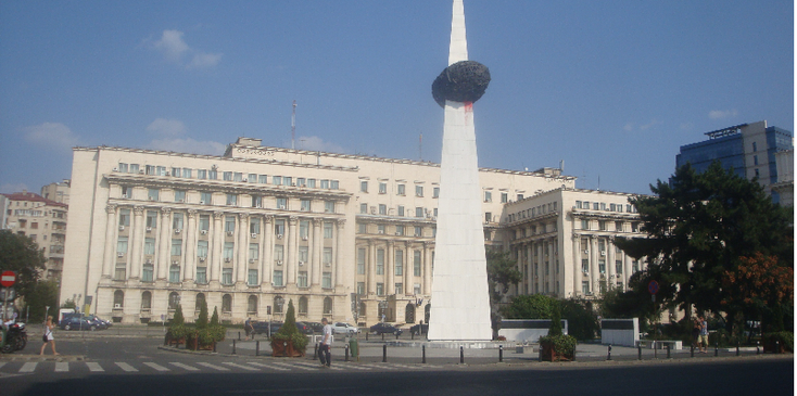 Obelisk-beeld-Boekarest-Roemenië