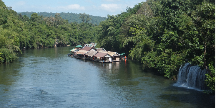 Kwai-River-Living-Boats-Kanchanaburi-Thailand