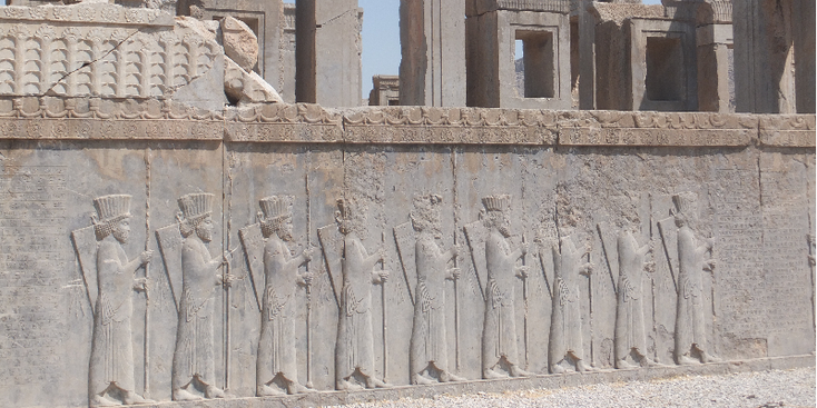Persepolis-winterpaleis-Hadish-paleis-reliëf-steen-bewerking-Iran