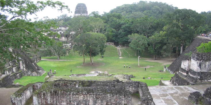 Tikal-maya-Indianen-tempel-Guatemala