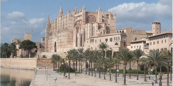 Palma-de-Mallorca-Se-kathedraal-jachthaven-Spanje