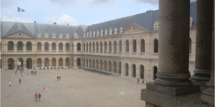 Parijs-Frankrijk-Hotel-des-Invalides-graf-Napoleon