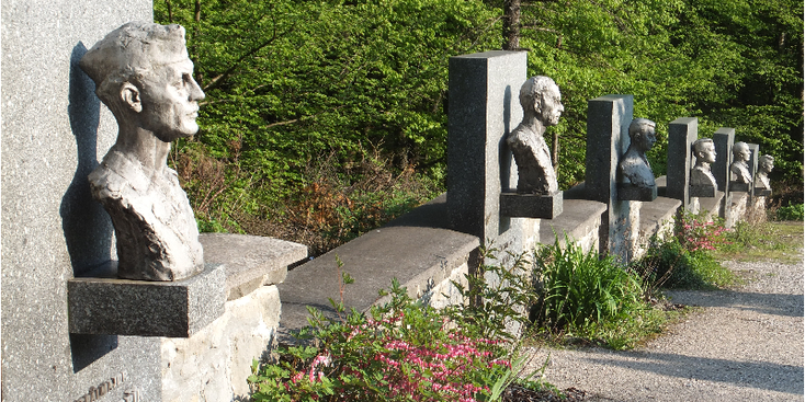 Dukla-pas-begraafplaats-monumenten-grens-Polen-Slowakije