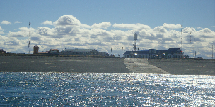 Straat-van-Magellan-ferry-veerboot-Ushaia-Tiera-del-Fuego-Argentinië