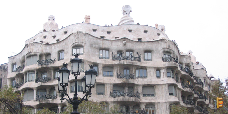 La-Pedrara-Gaudi-Barcelona-Spanje