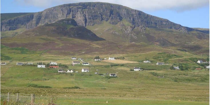Isle-of-Sky-berg-huis-Schotland