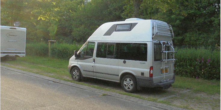 ehrendenkmal-Laboe-camper-camperplek-parkeerplaats-Duitsland