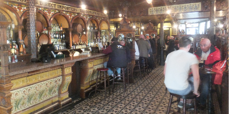 Belfast-pub-kroeg-cafe-Noord-Ierland