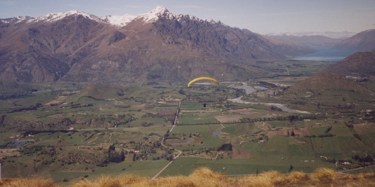 Queenstown-paragliden-Nieuw-Zeeland-parachute