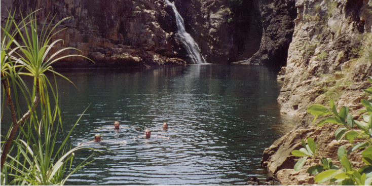 Gunlom-Waterfall-Natural-Kakadu-National-Park-Australia