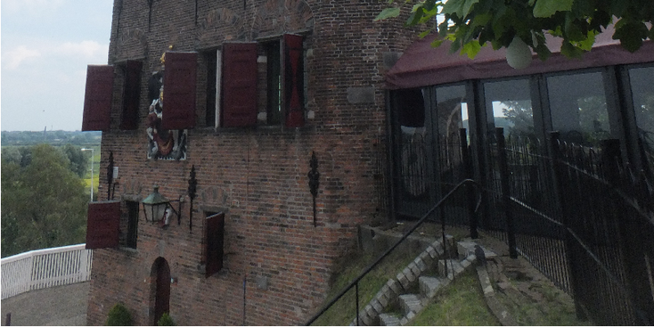 Belvedere-toren-restaurant-balkon-luiken-Nijmegen-Nederland
