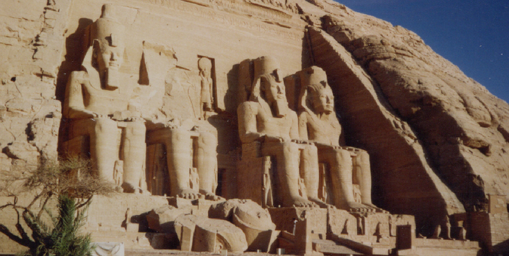 Abu-Aboe-Simbel-Egypte-beelden-Farao-rijk-Ramses-Aswan
