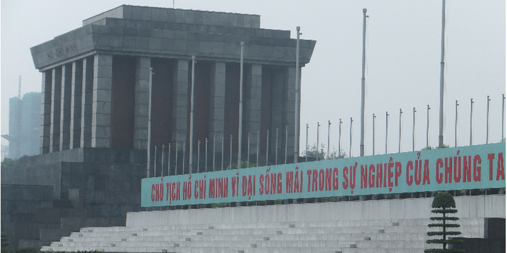 Ho-Chi-Minh-Mausoleum-Hanoi-Vietnam