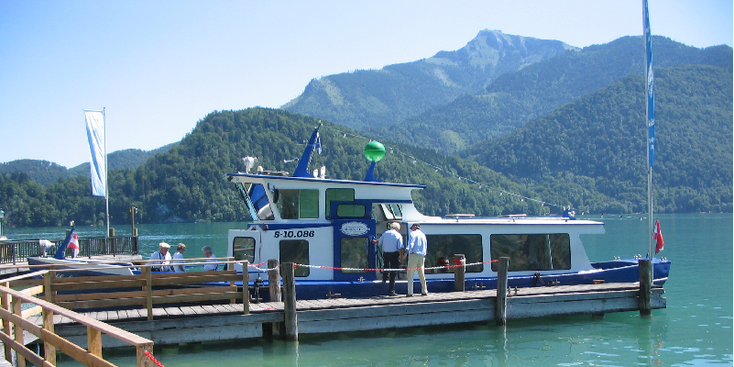 Bad-Ischl-Sankt-Wolfgang-Wolfgangsee-boot-ferry-veerboot-Oostenrijk