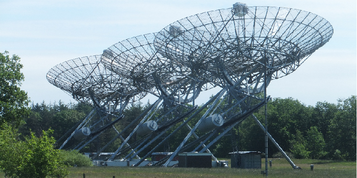 Synthese-Radio-Telescoop-SRT-WSRT-Westerbork-antennes-radiotelescoop-Nederland