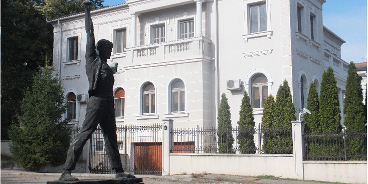 Belgrado-ambassade-Nederland-beeld-Servië