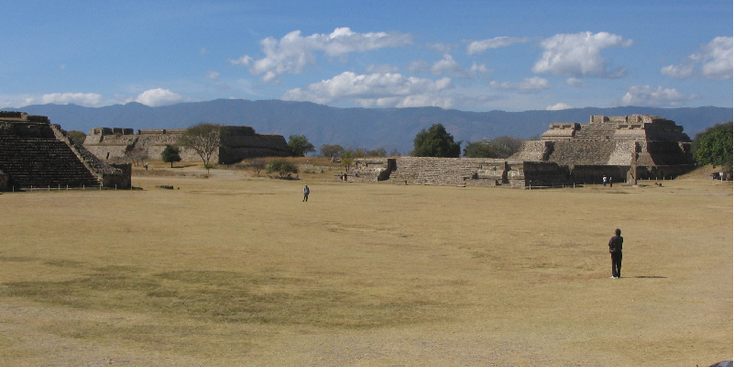 Monte-Alban-Azteken-indianen-tempel-Mexico