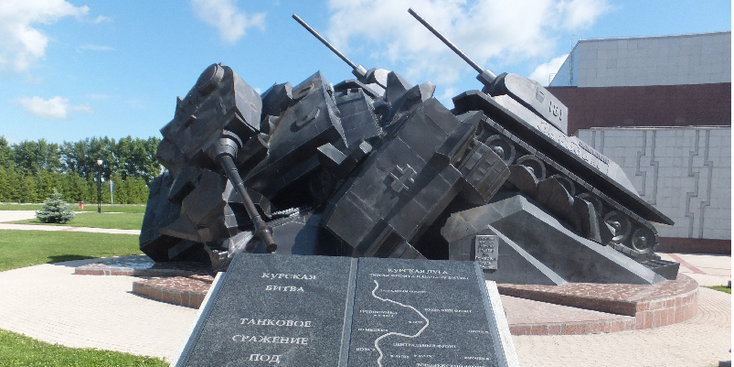 Prokhorovka-tanks-symbool-monument-museum-Rusland