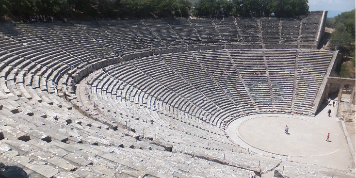 Epivadros-Griekse-Romeinse-arena-theater-archeologie-Griekenland