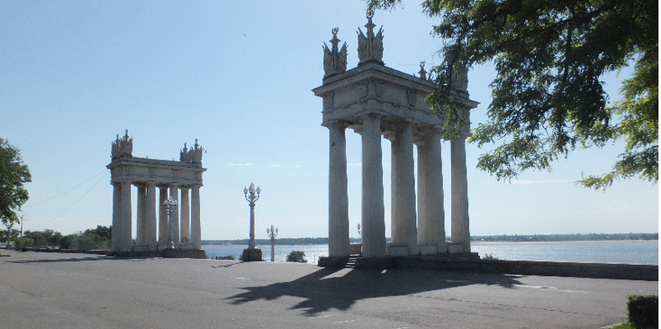 Volgograd-Wolga-River-Victory-Monument-WW2-Stalingrad-Russia