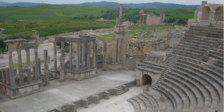 Dougga-theater-arena-Romeinse-ruïnes-tempel-Tunesië