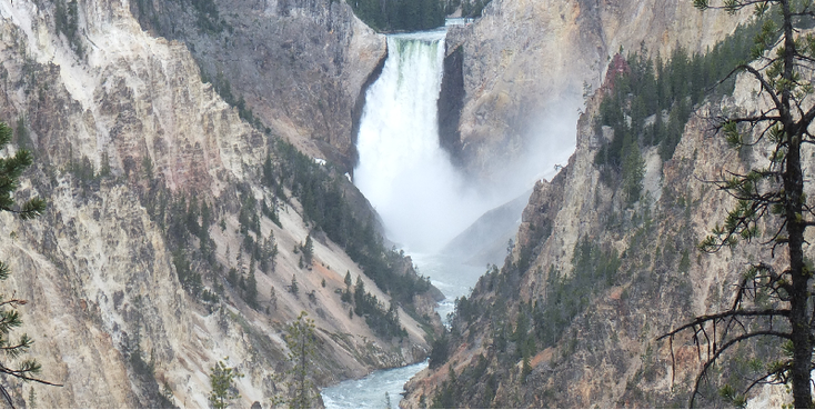 Canyon-Village-Grand-Canyon-Yellowstone-Artist-Point-waterval-natuurpark-national-park-Verenigde-Staten