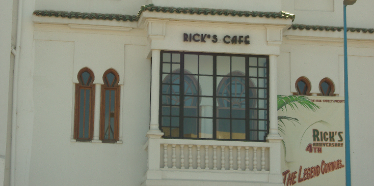 Casablanca-Ricks-cafe-film-Marokko-WW2-gevel